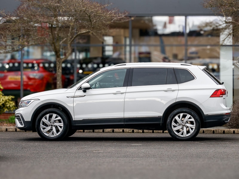 Used Volkswagen Tiguan Allspace 2023 for sale - 77556659: Photo 4