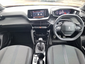 Used Peugeot 2008 2022 for sale - 76369995: Photo