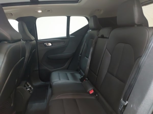 Used Volvo XC40 2024 for sale - 76347508: Photo 6
