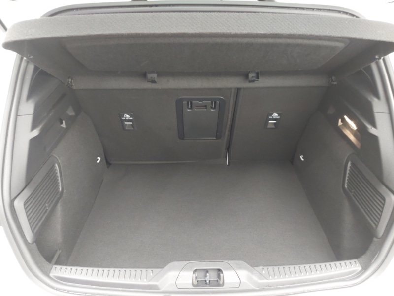 Used Ford Focus 2024 for sale - 76656849: Photo 8