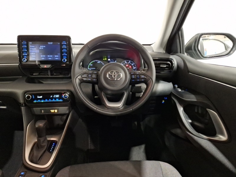 Used Toyota Yaris 2022 for sale - 76347516: Photo 7