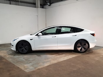 Used Tesla Model 3 2021 for sale - 77467223: Photo
