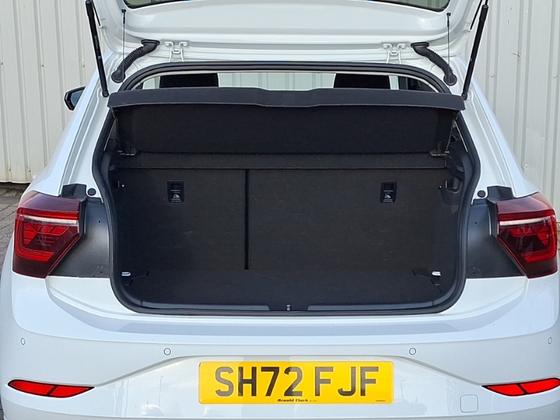 Used Volkswagen Polo 2023 for sale - 77449198: Photo 8