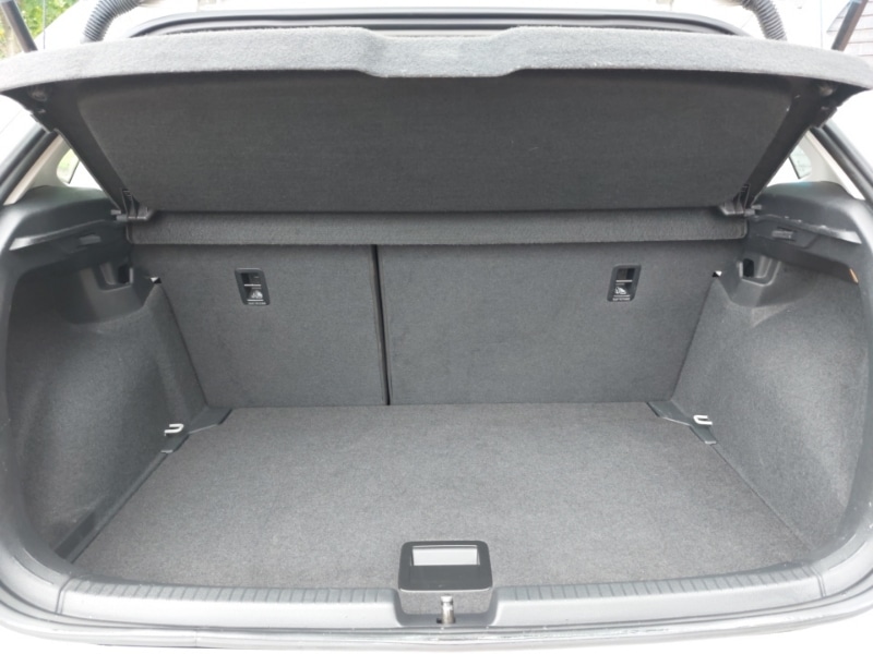 Used Volkswagen Polo 2023 for sale - 77127123: Photo 8