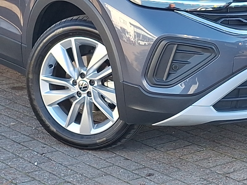 Used Volkswagen T-Cross 2025 for sale - 76708596: Photo 9