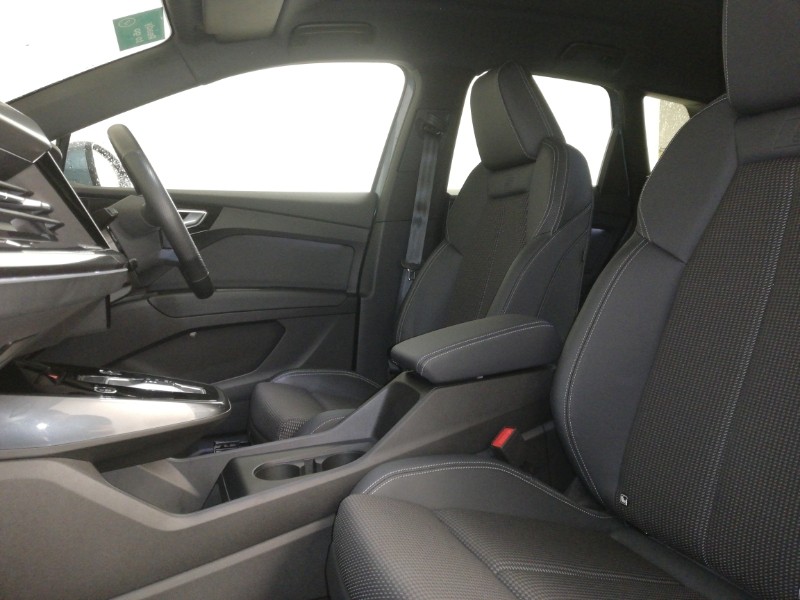 Used Audi Q4 e-tron 2023 for sale - 77912355: Photo 5