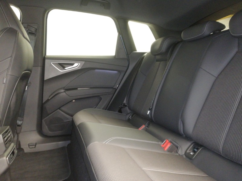 Used Audi Q4 e-tron 2023 for sale - 77912355: Photo 6