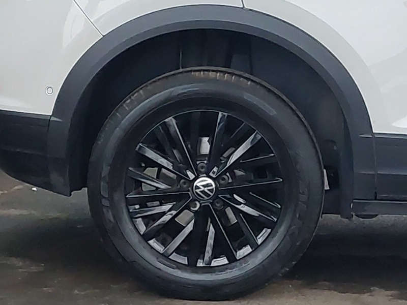 Used Volkswagen T-Roc 2023 for sale - 77423878: Photo 12