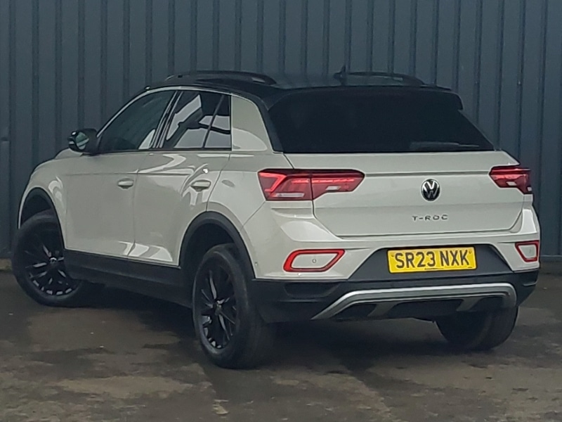 Used Volkswagen T-Roc 2023 for sale - 77423878: Photo 3