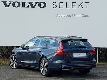 Used Volvo V60 2024 for sale - 77786755: Photo