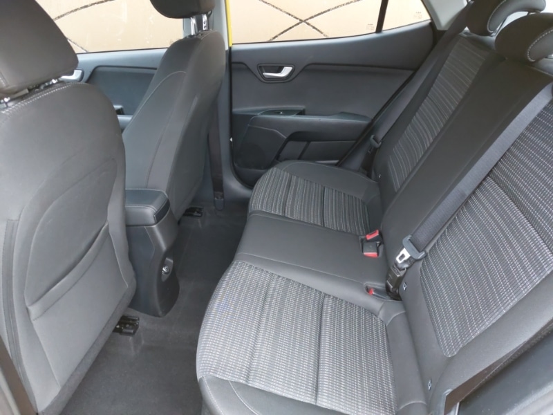 Used Kia Stonic 2022 for sale - 76925794: Photo 6