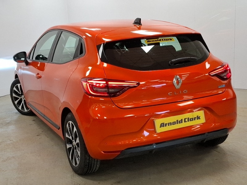 Used Renault Clio 2023 for sale - 77992354: Photo 3