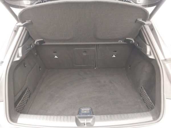 Used Mercedes-Benz GLA 2019 for sale - 76328734: Photo 8