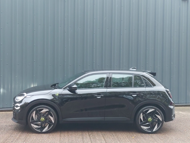 Used Abarth 600e 2024 for sale - 76532893: Photo 4