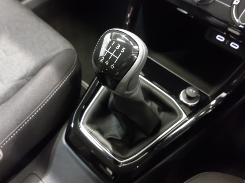 Used Volkswagen T-Cross 2024 for sale - 77160401: Photo 12