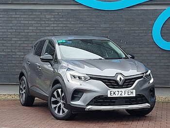 Used Renault Captur 2022 for sale - 77875960: Photo