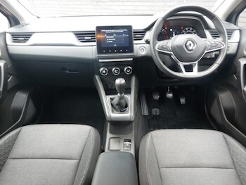 Used Renault Captur 2022 for sale - 77875960: Photo