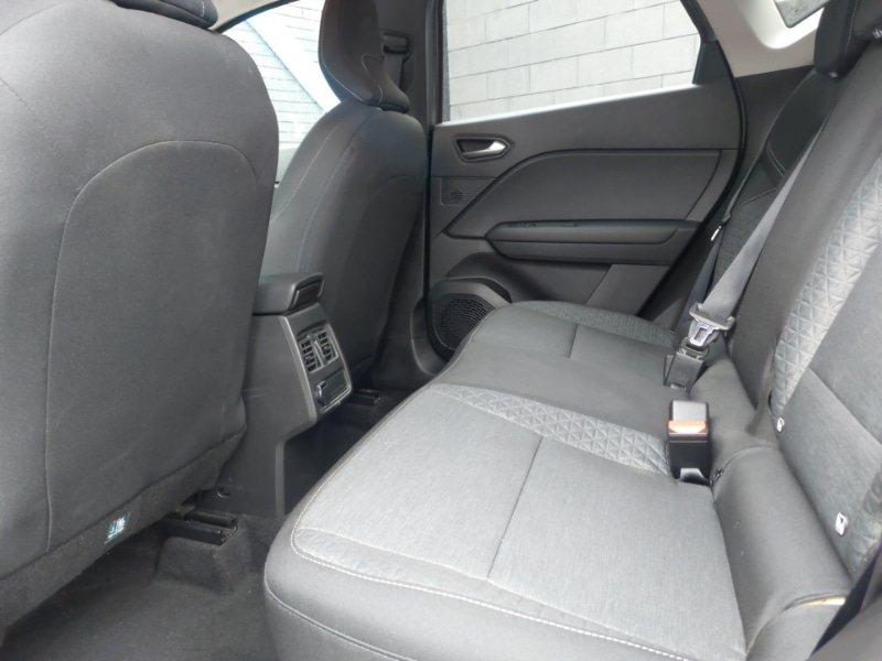 Used Renault Captur 2022 for sale - 77875960: Photo 6