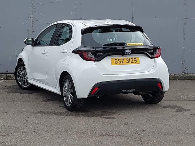 Used Toyota Yaris 2022 for sale - 77912500: Photo 3