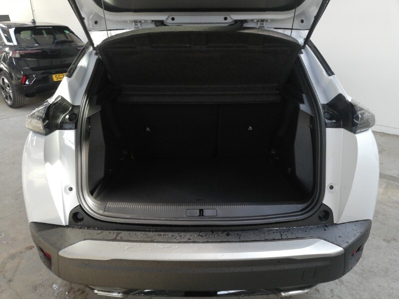 Used Peugeot 2008 2025 for sale - 76861060: Photo 8