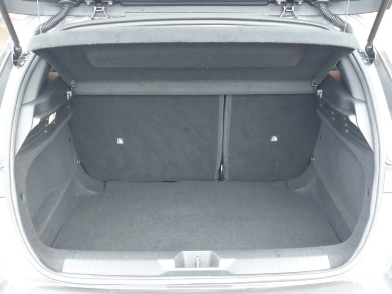 Used Vauxhall Astra 2023 for sale - 77949378: Photo 8