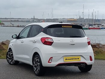 Used Hyundai i10 2021 for sale - 77467775: Photo