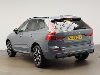 Used Volvo XC60 2023 for sale - 78940538: Photo