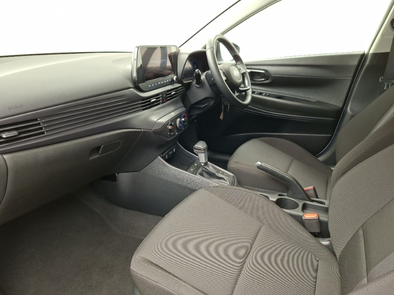 Used Hyundai i20 2024 for sale - 77987574: Photo 5