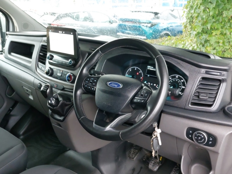 Used Ford Transit Custom 2023 for sale - 77196848: Photo 2