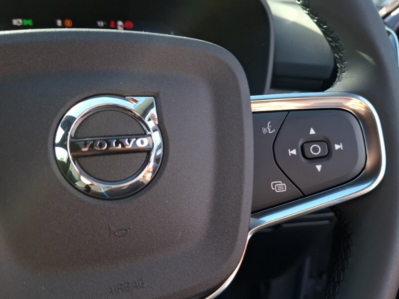 Used Volvo XC40 2025 for sale - 77986987: Photo 12