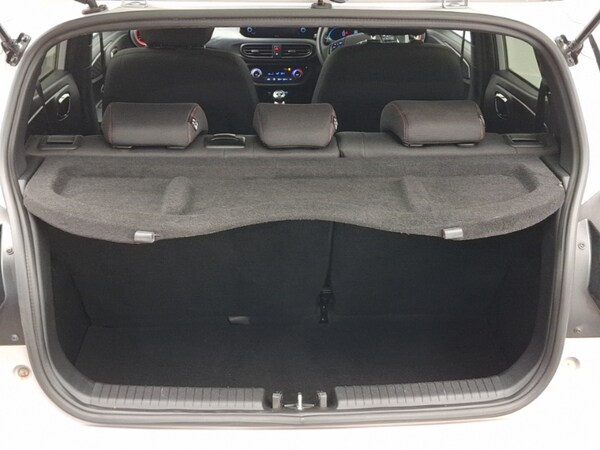 Used Hyundai i10 2024 for sale - 76212622: Photo 8