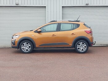 Used Dacia Sandero Stepway 2022 for sale - 77492154: Photo