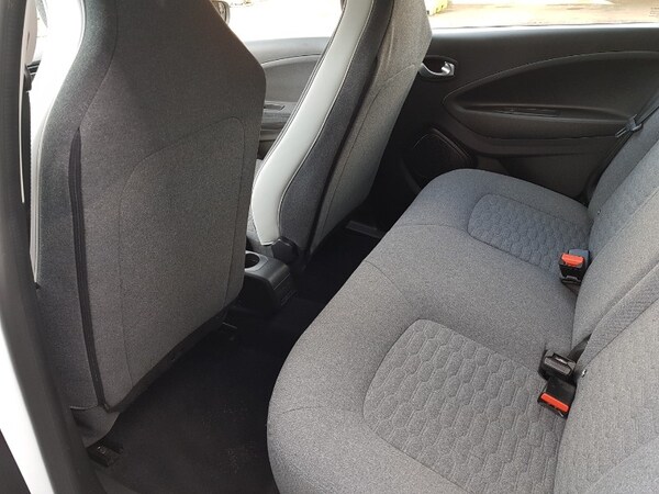 Used Renault Zoe 2022 for sale - 76293516: Photo 6