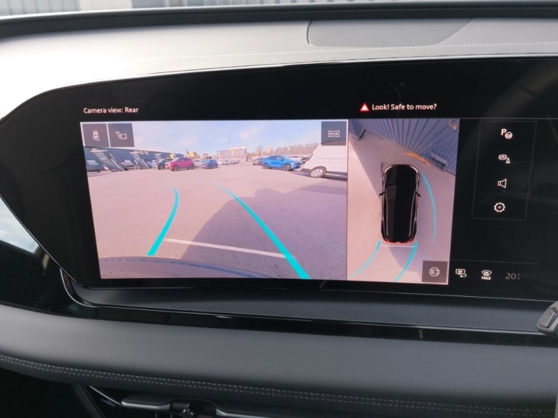 Used Audi Q6 e-tron 2025 for sale - 78146143: Photo 11