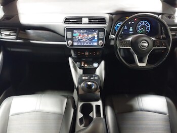 Used Nissan Leaf 2022 for sale - 77266170: Photo