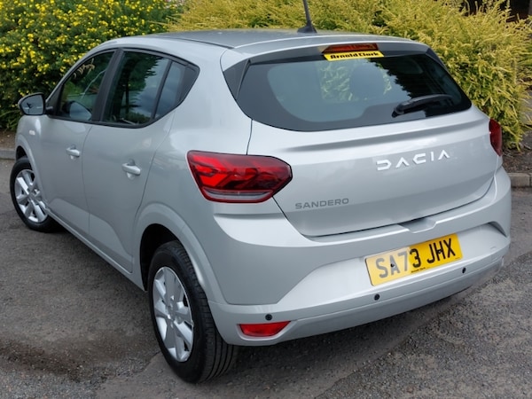 Used Dacia Sandero 2023 for sale - 76194852: Photo 3