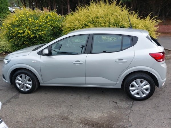Used Dacia Sandero 2023 for sale - 76194852: Photo 4