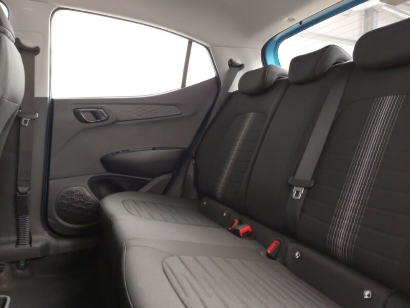 Used Hyundai i10 2021 for sale - 78093211: Photo 6