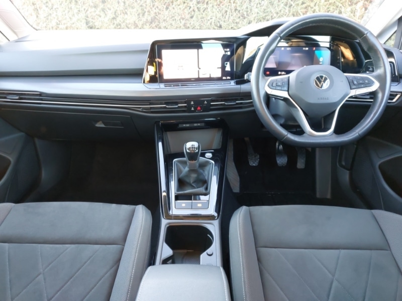 Used Volkswagen Golf 2022 for sale - 77949923: Photo 2