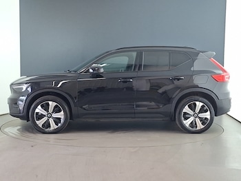 Used Volvo XC40 2023 for sale - 79569338: Photo