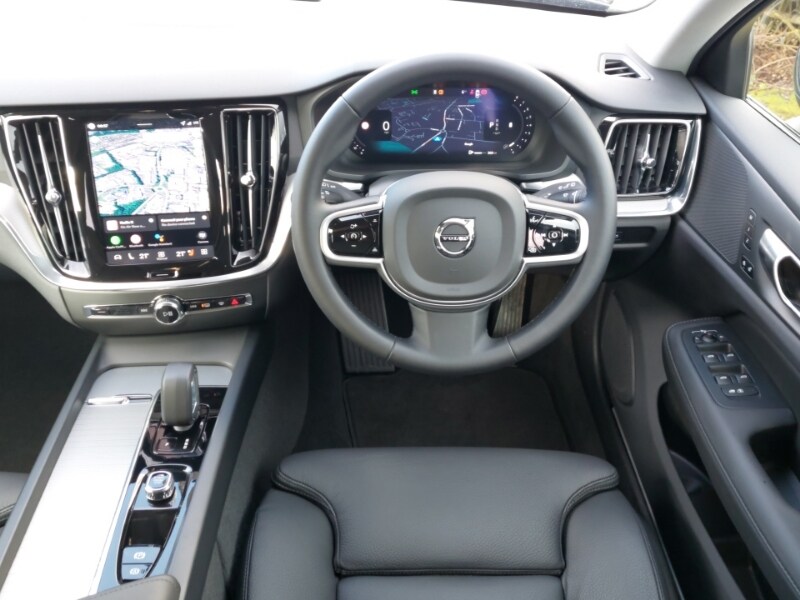 Used Volvo V60 2025 for sale - 77907038: Photo 7