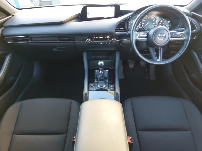 Used Mazda Mazda3 2021 for sale - 76833550: Photo 2