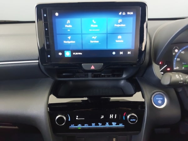 Used Toyota Yaris Cross 2022 for sale - 76288760: Photo 10