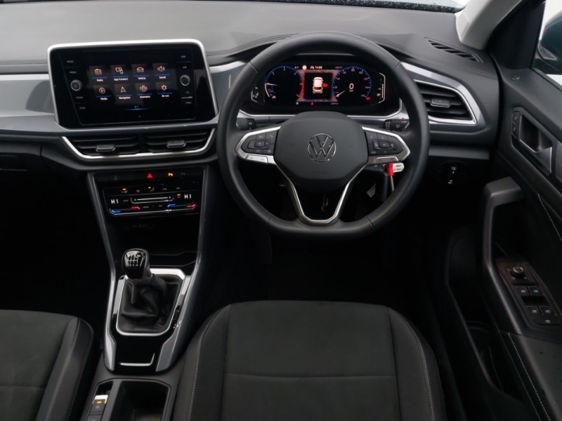 Used Volkswagen T-Roc 2024 for sale - 77284973: Photo 11