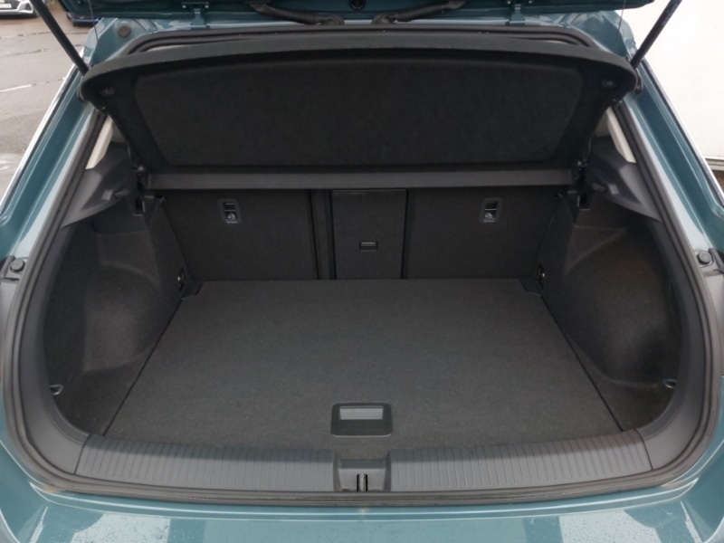 Used Volkswagen T-Roc 2024 for sale - 77284973: Photo 8