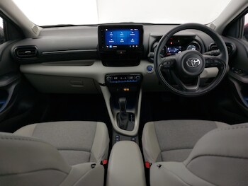 Used Toyota Yaris 2022 for sale - 77252822: Photo