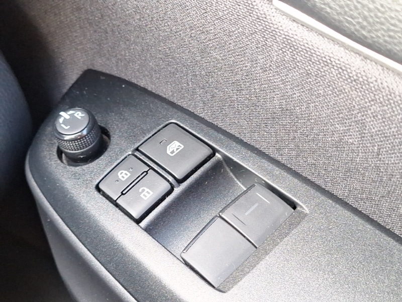 Used Toyota Yaris 2023 for sale - 77876180: Photo 12