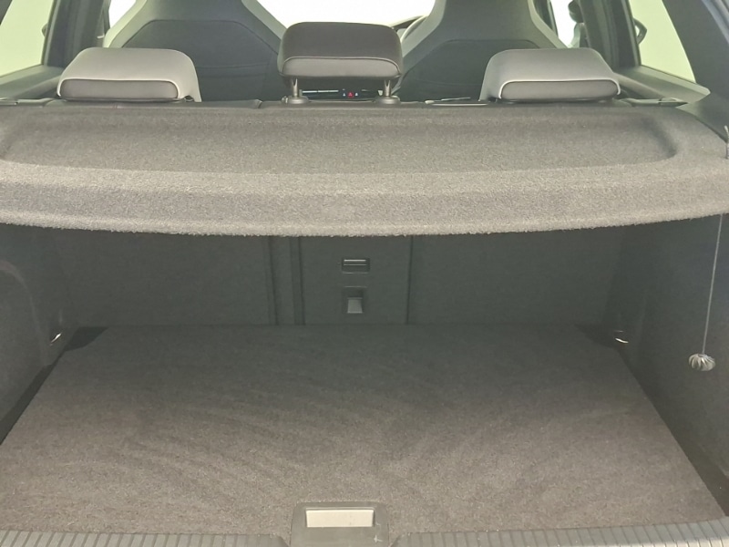 Used Volkswagen Golf 2023 for sale - 78127123: Photo 8