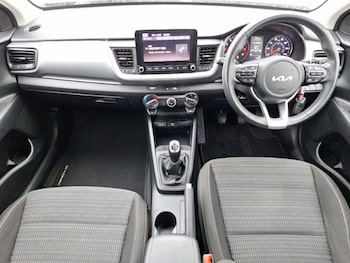 Used Kia Stonic 2021 for sale - 78423198: Photo