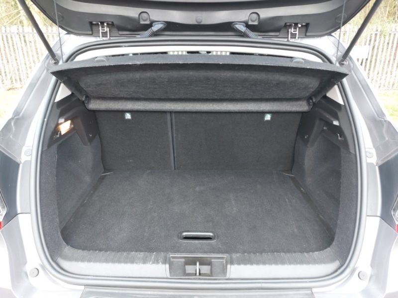 Used Renault Captur 2020 for sale - 77597054: Photo 8